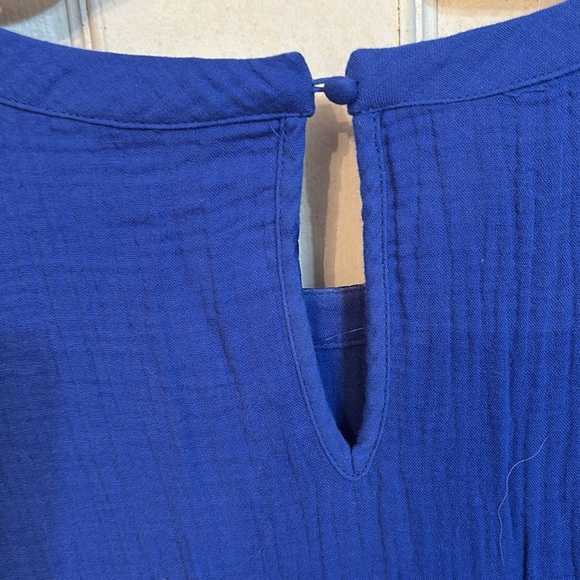 Universal thread long blue dress with ruffled cap sleeves and keyhole back - Picture 2 of 4